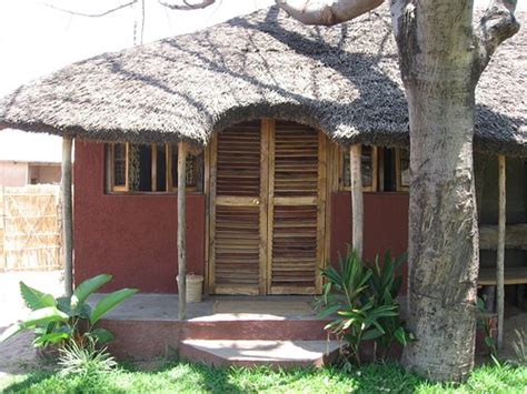 MGOZA LODGE (Chembe, Lake Malawi National Park) - Lodge Reviews, Photos ...