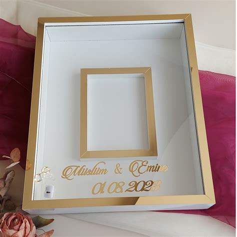 40x50 Cm Beyaz-Gold Gül Anı Çerçevesi! isimli Fotoğraf Çerçevesi! Gül ...
