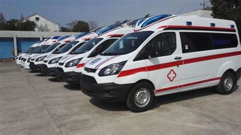 急诊室送上救护车后，上海第一次5g 紧急演习_上海昌宏跨省120救护车出租中心
