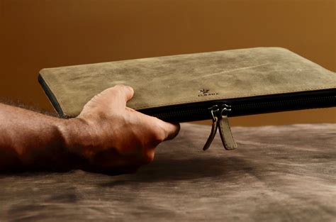 Laptop Case 的图像结果