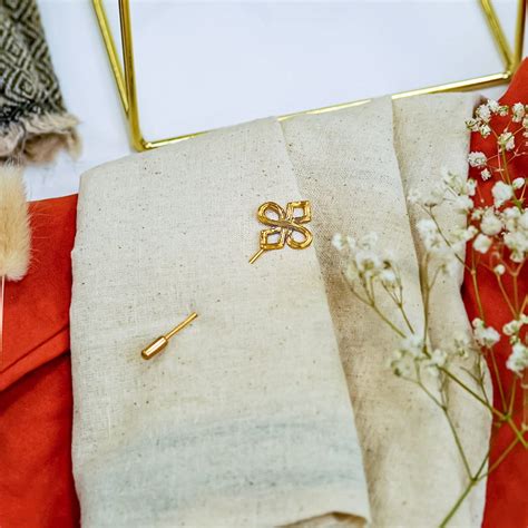 Infinity Knot Lapel Pin – Lil Sherpa Jewelry