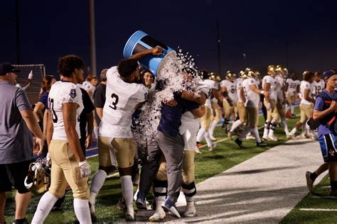 Mount Marty Football on Twitter: "That victory feeling👏 https://t.co ...