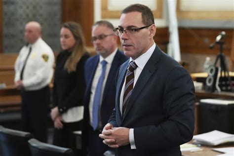 Mannequin Monday: Karen Read Day 29 Opens with Dummy Drama - 6.9.25 – HCRN