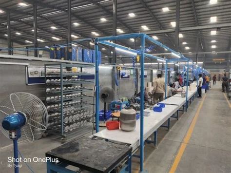 Free Flow Conveyors Manufacturer from Ghaziabad