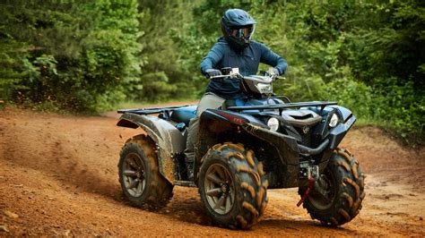 Motorrad Vergleich Benelli TRK 702 X 2024 vs. Yamaha Grizzly 700 EPS XT ...