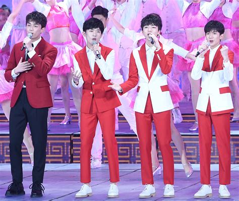 铁打的春晚 流水的流量|TFBOYS|春晚|流量_新浪科技_新浪网