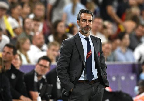 Fifteen players threaten to quit Spain women's team if coach is not ...