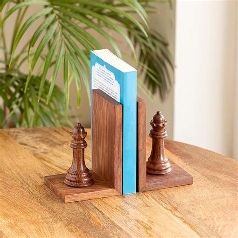 ExclusiveLane 'Chess Queen' Sheesham Wooden Bookends for Home Decor (20 ...