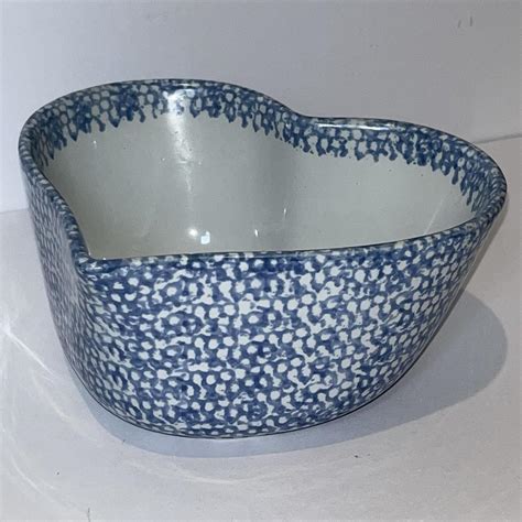 ABC Distributing Vintage Heart Shaped Serving... | Depop