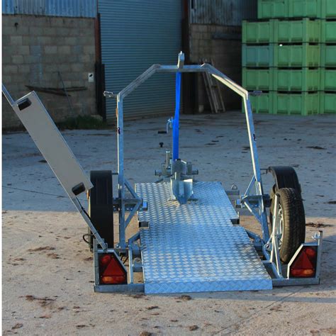 CMF Trailers 的图像结果