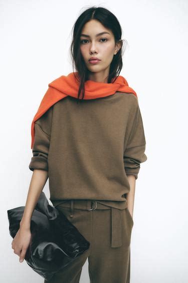Women's Oversized Sweatshirts | ZARA India