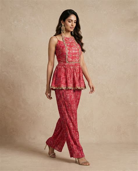 Buy Designer Wear Crafted for the Modern Woman | NEHA SHARMA LABEL