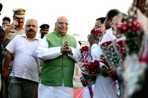 Lalji Tandon arrives in Patna airport