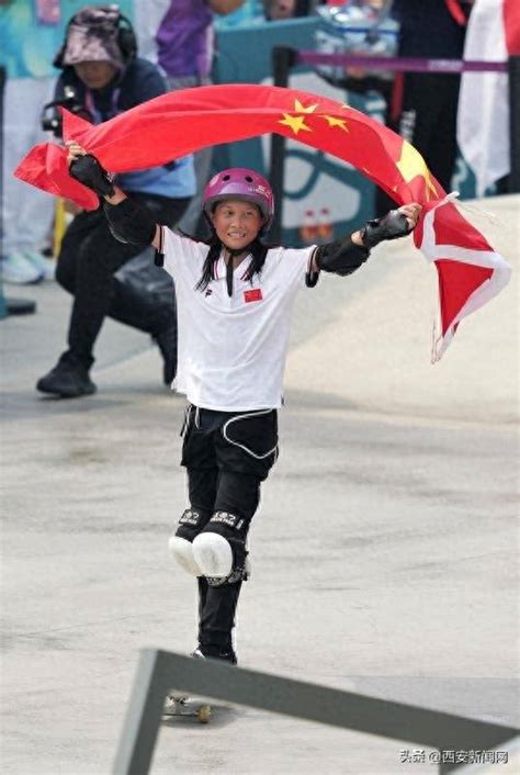 中国最年轻亚运冠军 是13岁的她_崔宸曦_滑板_决赛