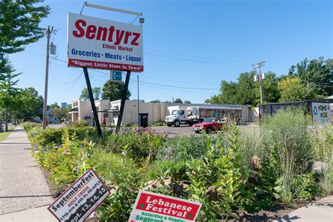 Sentyrz Market | Flickr