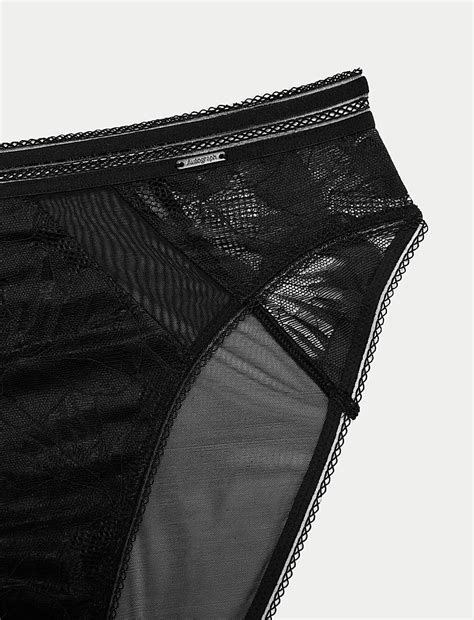 Buy Valencia Lace High Waisted High Leg Knickers at Marks & Spencer