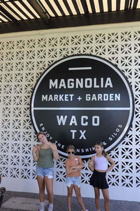 The Greatest Waco Texas Family Travel Guide - With the Blinks
