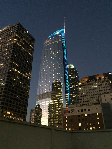 The Wilshire Grand Tower, a beacon of change for Los Angeles : r ...