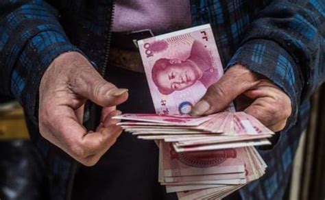 多地发布最低工资“新标准” 六省市月超两千元__凤凰网
