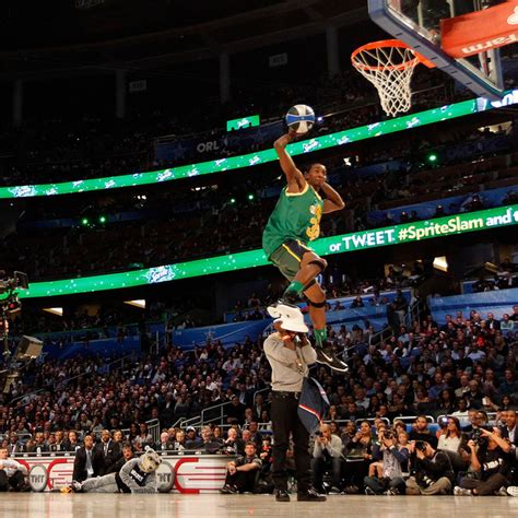 Muggsy Bogues Dunk Contest Winner