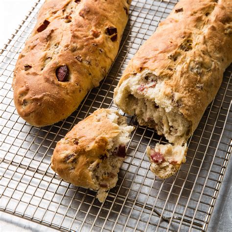Dolce And Clemente Prosciutto Bread Recipe - Banana-breads.com