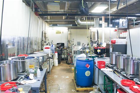 Mobile CBD Extraction Lab 的图像结果