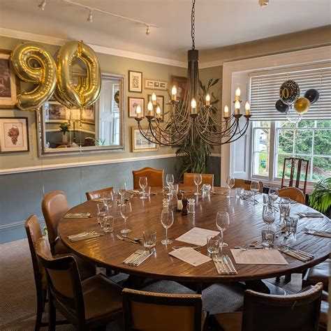 THE PRAE WOOD ARMS, St. Albans - Restaurant Reviews, Phone Number ...
