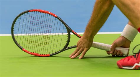 Best Tennis Racket For Female Beginner at Oscar Corey blog