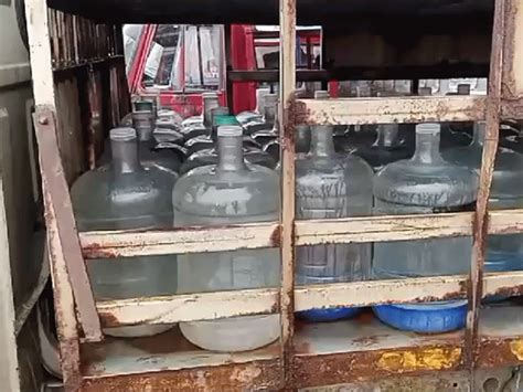 Water in Surat is not life-giving, it is impure. | શુદ્ધ પાણીના નામે ...