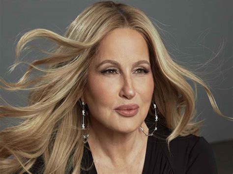 "Even though I play a complete weirdo in 'White Lotus': Jennifer ...