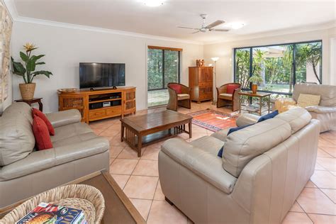 Sold 44 Belbourie Crescent, Boomerang Beach NSW 2428 on 04 Mar 2024 - 2018961416 | Domain