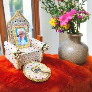 Tickle Cart Jai GURU JI | Singhasan Darbar with Guruji Swaroop, Charan ...