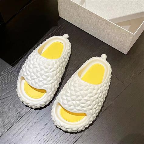 Free Sample Custom Funny Cute Slippers Indoor Outdoor House PVC Slide ...