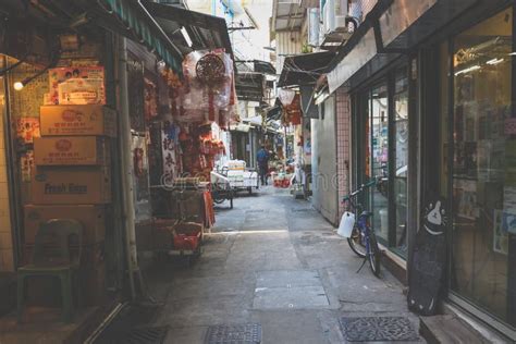 Local Market Examples 的图像结果