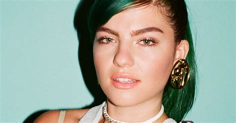 Female Artists To Watch - Best Up-And-Coming Musicians