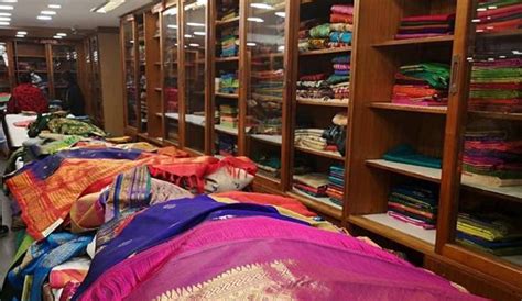 Best Saree Shops in Delhi, Where You Could Get An Amazing Sari Under Rs ...