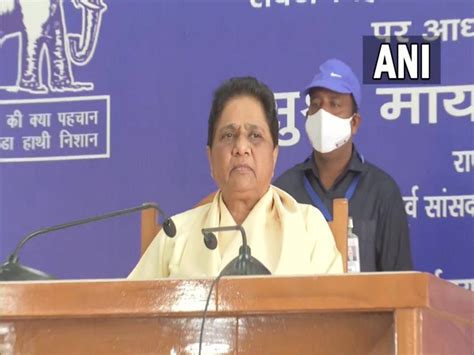 Mayawati holds meeting to review BSP's rout in UP Assembly elections