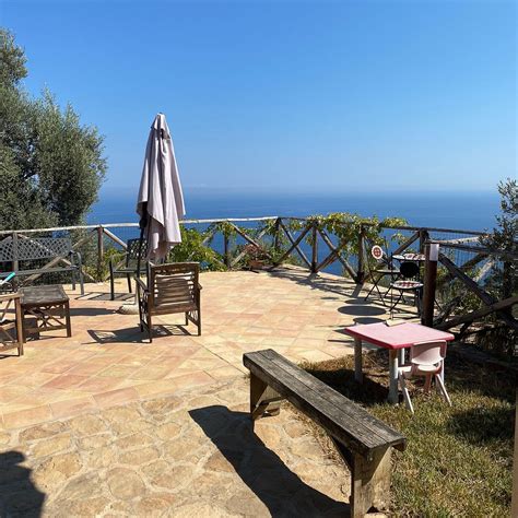 AGRITURISMO PATTINA (Pettineo) - Guesthouse Reviews & Photos - Tripadvisor