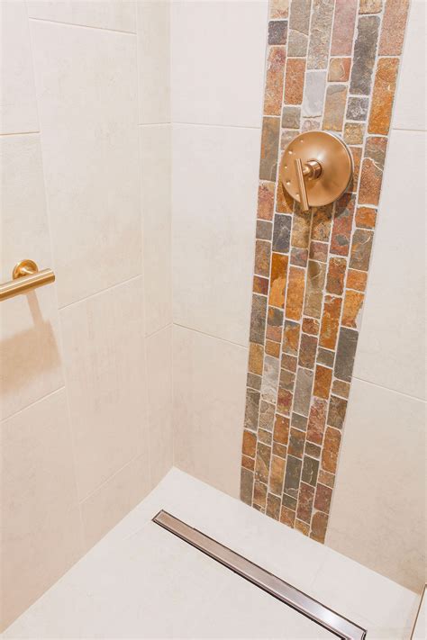 Basement Bath 的图像结果