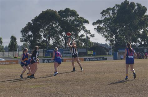 Rezultat imagine pentru FACEBOOK