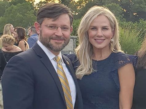 Who Is Mike Johnsons Wife? What to Know About Kelly Johnson and Their ...