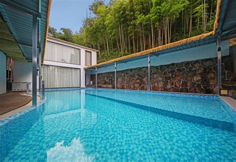 Yunshang Grassland · Green Water and Green Mountain Homestay(安吉·绿水青山民宿 ...