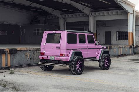 Mercedes G Wagon 2022 Pink