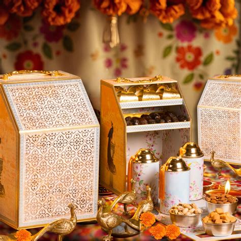 Luxurious Multi-Tiered Box – Upani