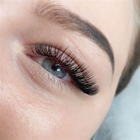 Classic Eyelash Extensions