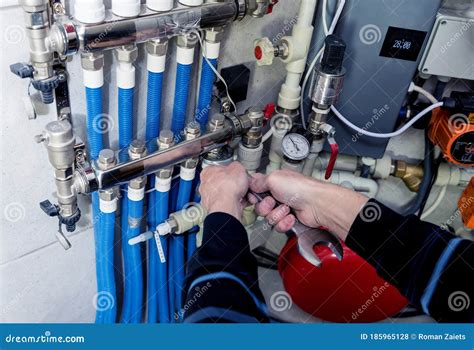 Heating Engineer 的图像结果