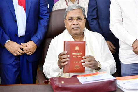 Karnataka 'naxal-free', anti-naxal force to be disbanded: CM