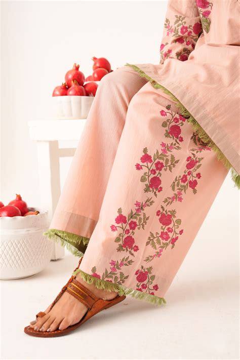Gul powder pink hand block printed cotton short kurta set (set of 3)