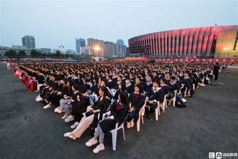 济南校区举行2019届毕业生毕业典礼-山东科技大学新闻网
