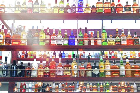 Texas lawmakers want to end ban on Sunday liquor sales